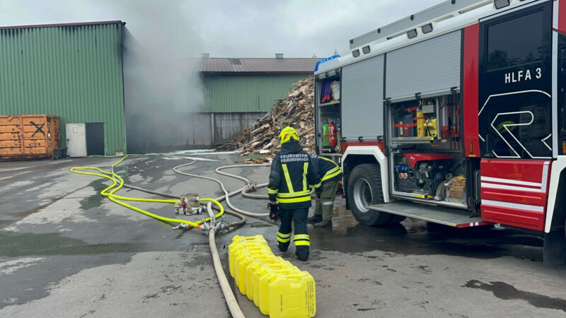 Defekte Akkuzelle löste Brand in Müll-Umladestation in Zwettl aus