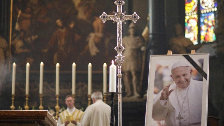 Der Papst als Grenzgänger
