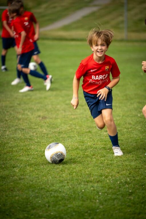 Ein Platz im Barça-Sommercamp zu gewinnen (von 6 bis 16 Jahre)