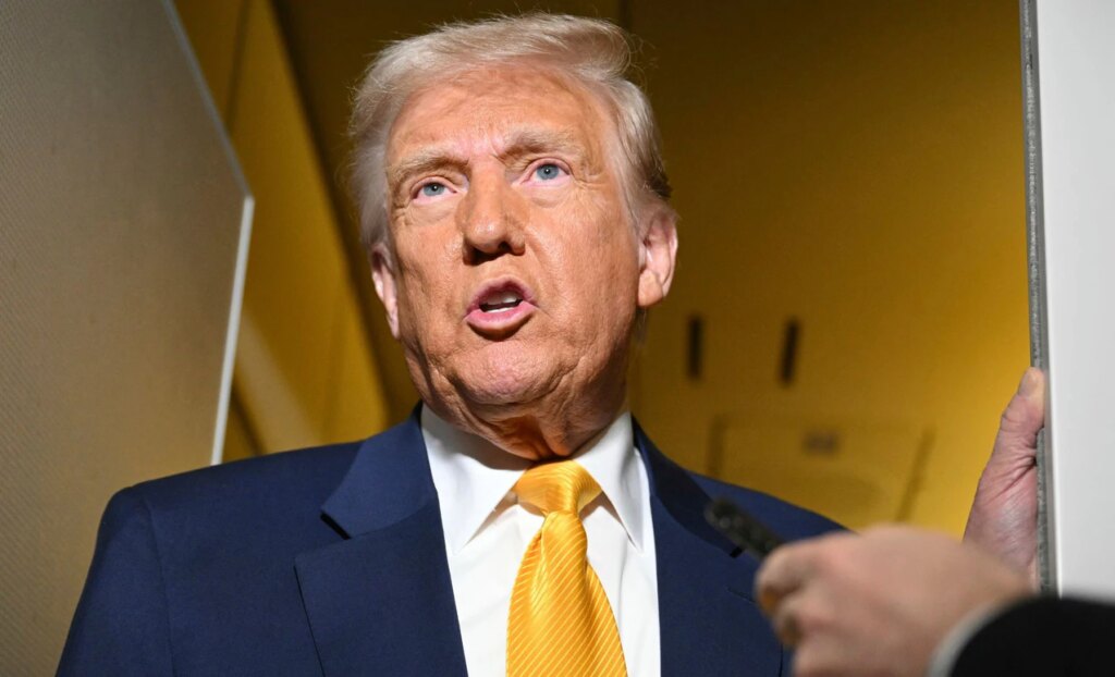 Für Krieg in Ukraine verantwortlich: Trump sieht Schuld bei Selenskij und Biden
