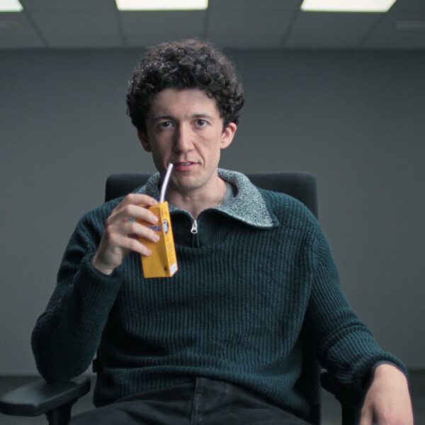 “How To Sell Drugs Online (Fast)” 4: Statt Drogen gibt es jetzt “Toast Hawaii Macchiato”