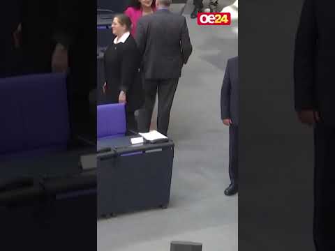 AfD erreicht erstmals 25 Prozent in Umfrage