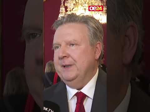 Zeitzeuge Stanislaw Zalewski erhält goldenen Rathausmann