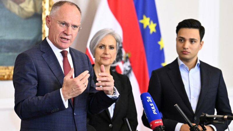 Türkis-Rot-Pink prüft Register für islamistische Hass-Prediger