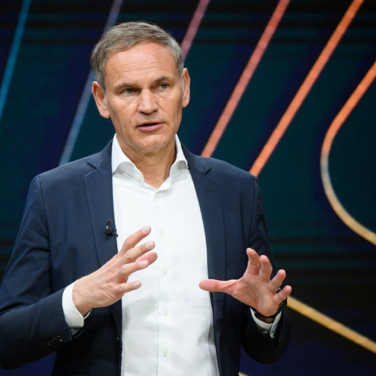 VW-Chef stellt Aus für neue Verbrennerautos im Jahr 2035 infrage