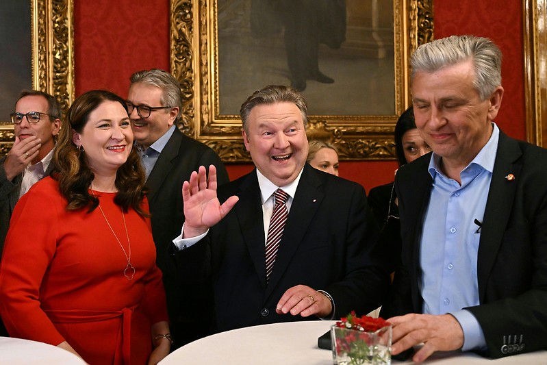 Warum Michael Ludwig mit gleich drei Parteien sondiert
