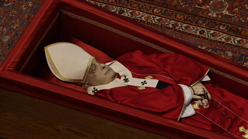 Wie wird Papst Franziskus beerdigt?