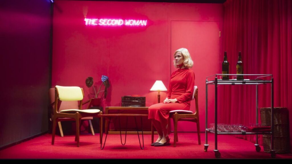 24-Stunden-Theater „Second Woman“: Täglich grüßt die Nudelbox