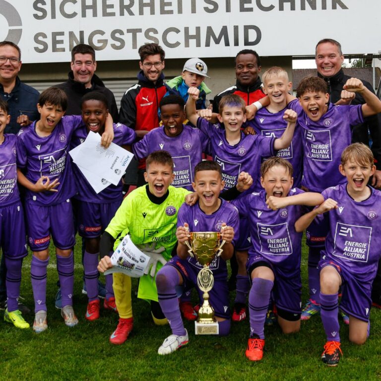 Fußballkids begeisterten: Violette holten Turniersieg im Mostviertel