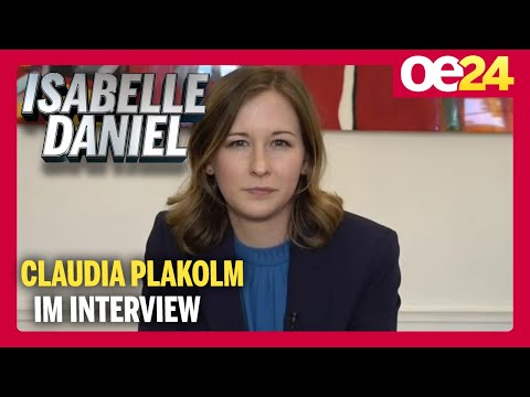 Bundesmintisterin Claudia Plakolm im Interview | Isabelle Daniel
