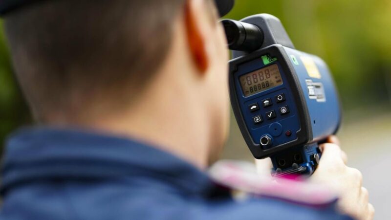Kärnten: Motorradfahrerin mit 102 km/h geblitzt: Führerschein weg
