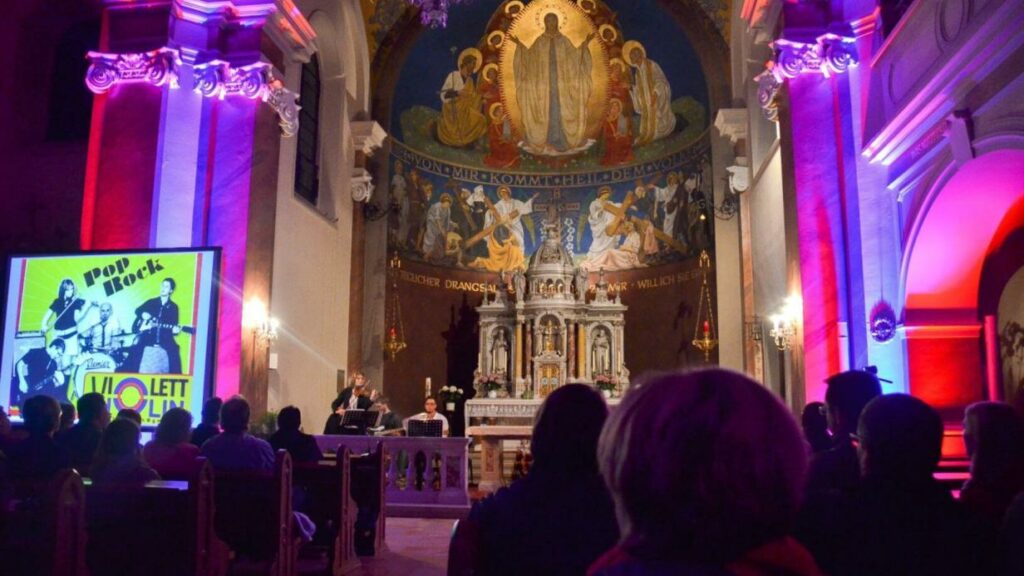 “Lange Nacht der Kirchen” lockte rund 300.000 Besucher an