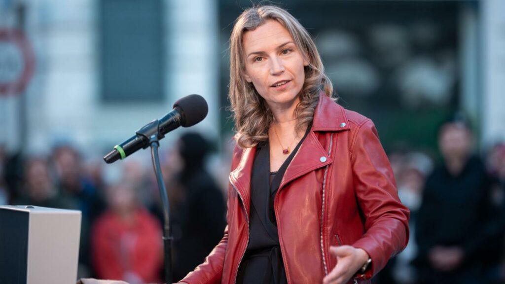 Lea Ypis “Rede an Europa”: Harte Kritik an Migrationspolitik Lea Ypis “Rede an Europa”: Harte Kritik an Migrationspolitik