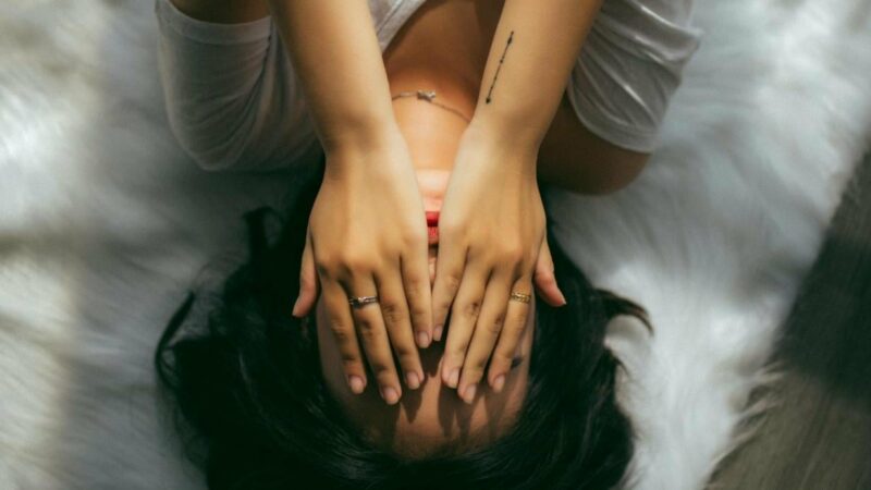 Menopause mit 25 Jahren: Junge Frau berichtet von Schockdiagnose