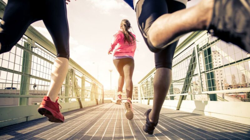 Vorbereiten auf den Frauenlauf: “Feminia” lädt  zu Lauftreffs
