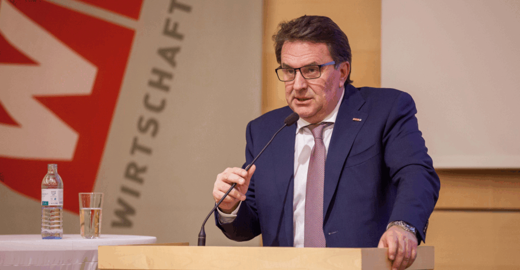 Wolfgang Ecker erneut an der Spitze der Wirtschaftskammer NÖ