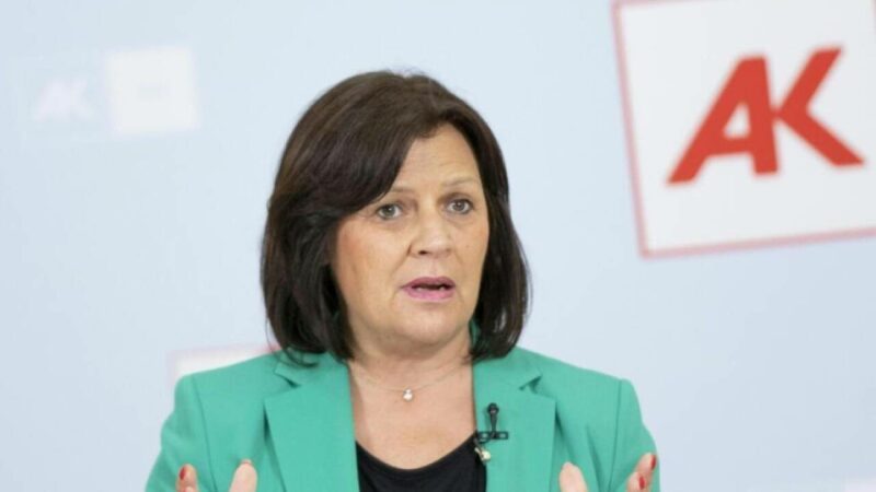 AK-Chefin Anderl nimmt bei Altersbeschäftigung Betriebe in die Pflicht