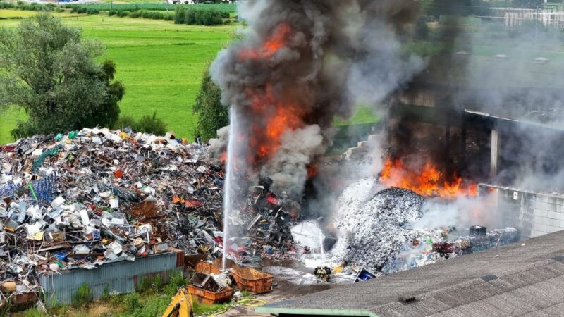 Bezirk Lienz in Osttirol: Brand im Abfallwirtschaftszentrum