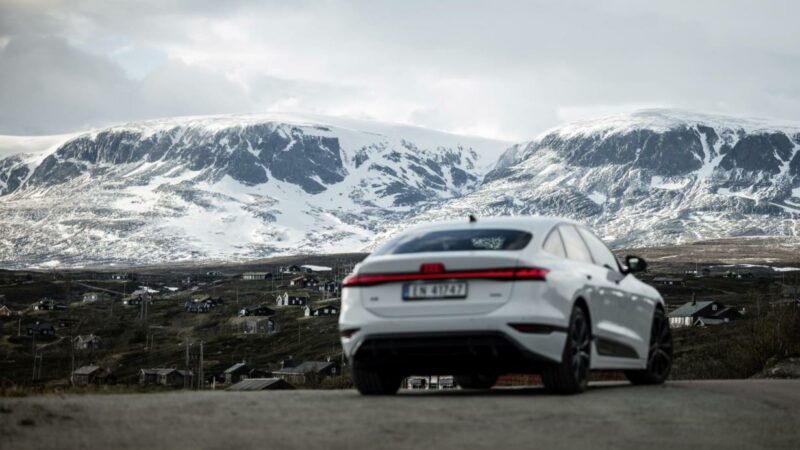 Drei Länder, tausend Kilometer: Wie der elektrische Audi A6 die erste Langetappe nahm