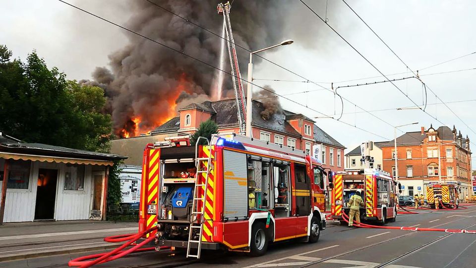 Dresden: Feuer zerstörte ehemalige Staatsoperette
