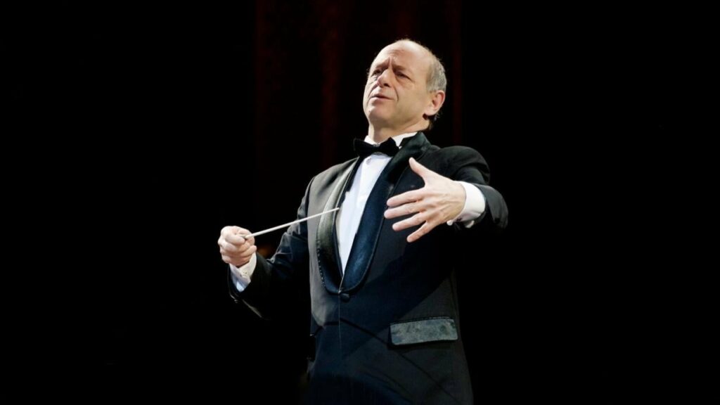 Ein fein geschliffener Haydn und Mahlers gigantische Eruptionen