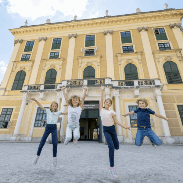 Geschichte(n) erleben im Kindermuseum Schloss Schönbrunn