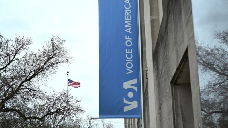 Hunderte Mitarbeiter gekündigt: Bekannter US-Sender vor dem Aus