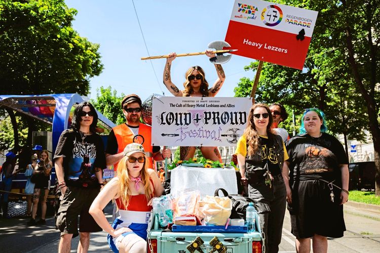 Jetzt erst recht: Laute Lebensfreude gegen die Trauer bei der Vienna Pride