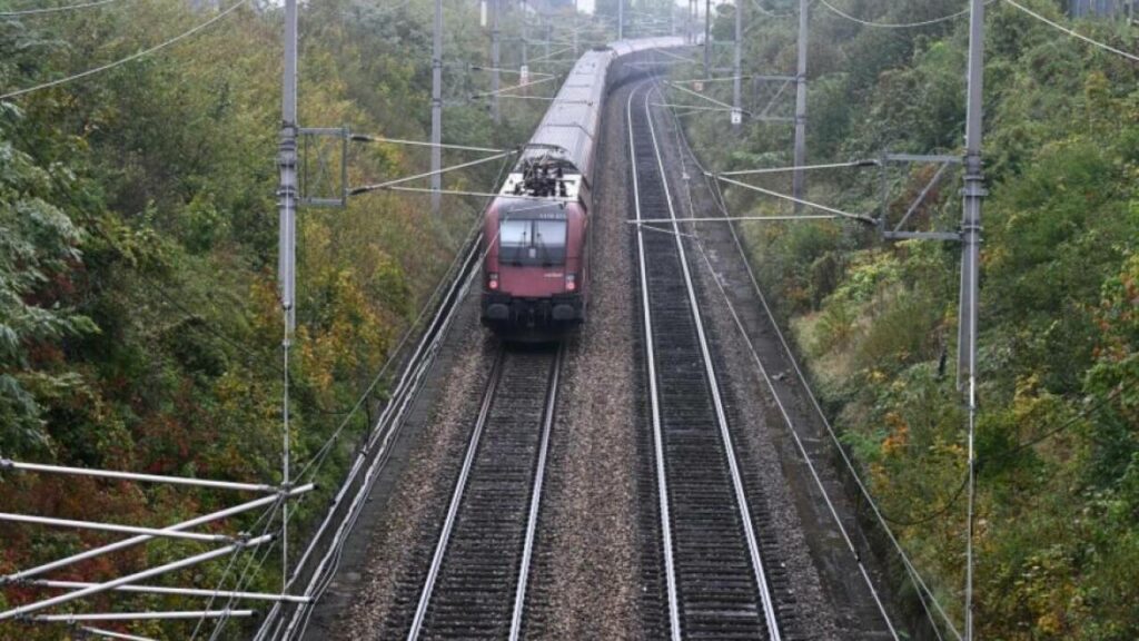 Kind bei Unglück in Oberösterreich von Zug getötet