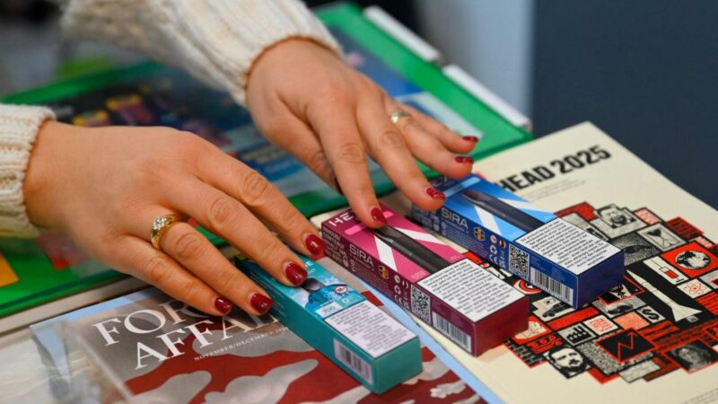 Ködern junge Menschen: WHO fordert Verbot von E-Zigaretten mit Aromen