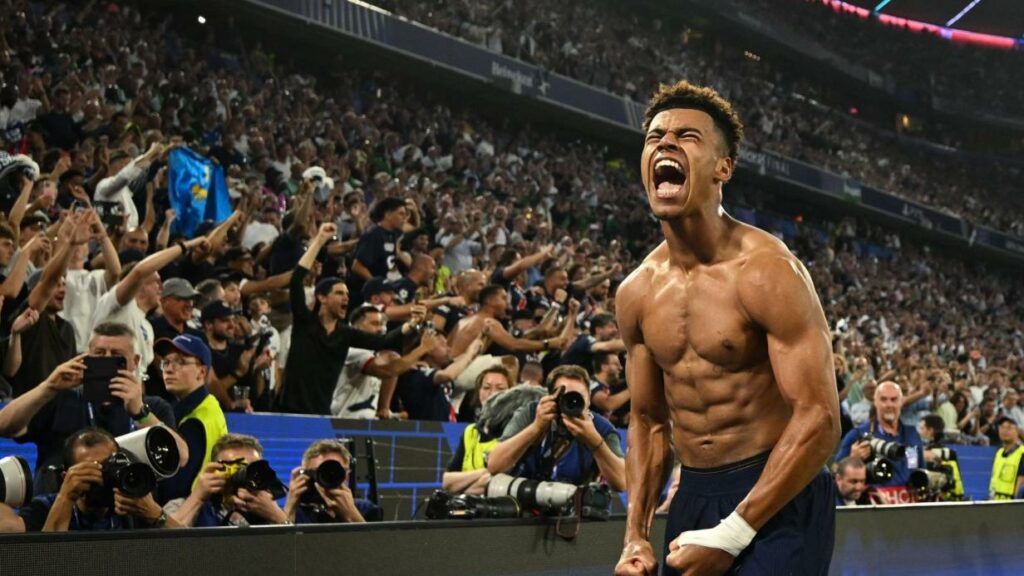 Matchwinner von München: Das ist Paris-Star Désiré Doué