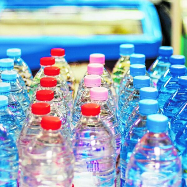 Mineralwasser: Heiße Temperaturen lassen die Umsätze sprudeln