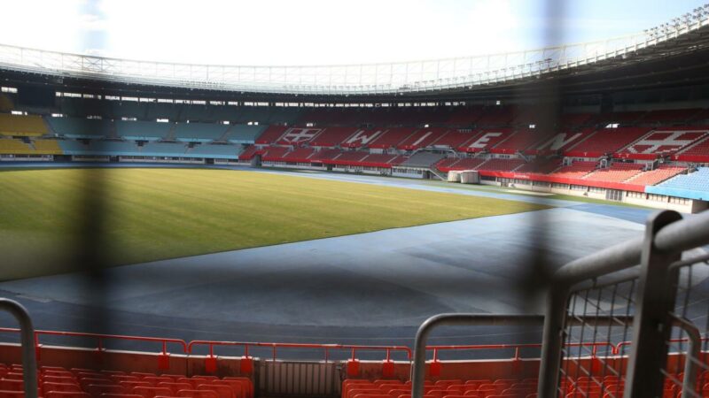 Nationalstadion: Träume in der Warteschlange