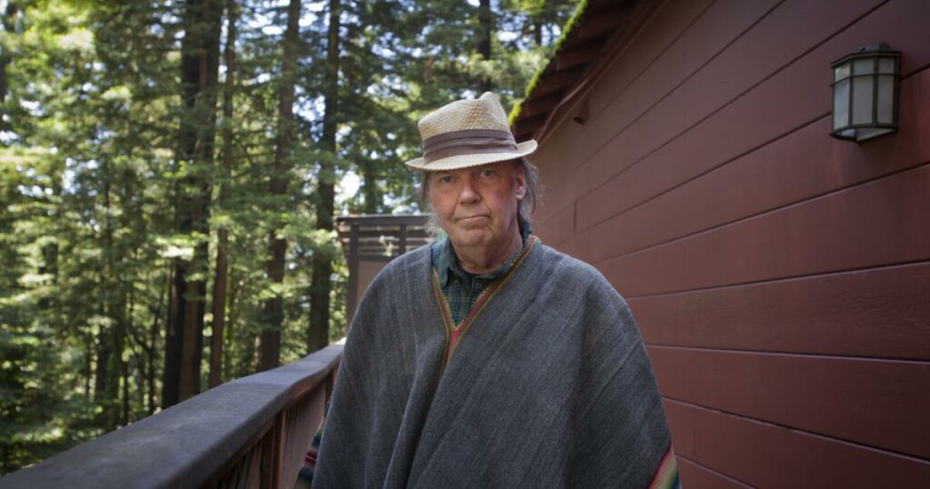 Neil Young spricht mit Bäumen