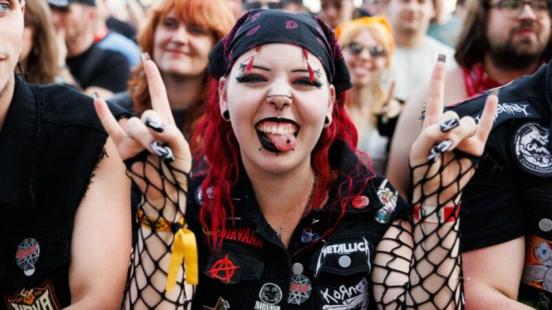 Nova Rock: Flacher Auftakt, volle Dröhnung
