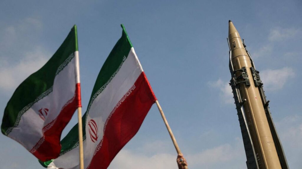 Schlussstrich mit Gewalt; Ist Irans Spiel mit der Bombe nach 20 Jahren vorbei?