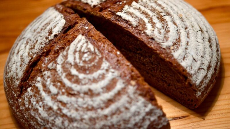 Sölden: Brot-Dieb fuhr mit dem E-Scooter vor