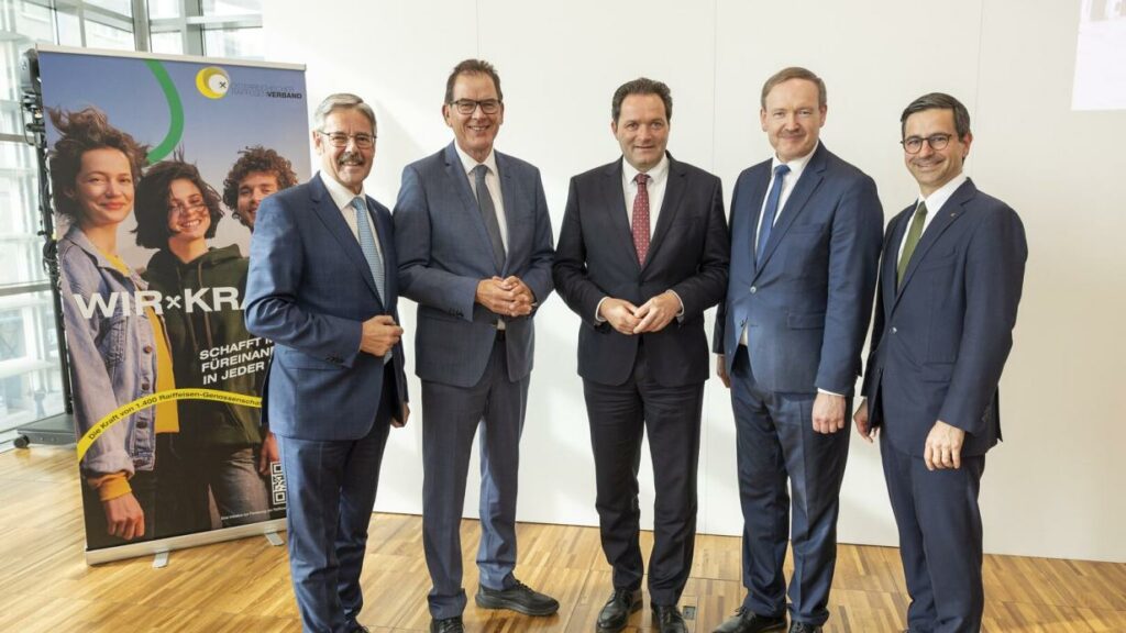 Sozialbilanz: Raiffeisen investiert 1,69 Millionen Euro