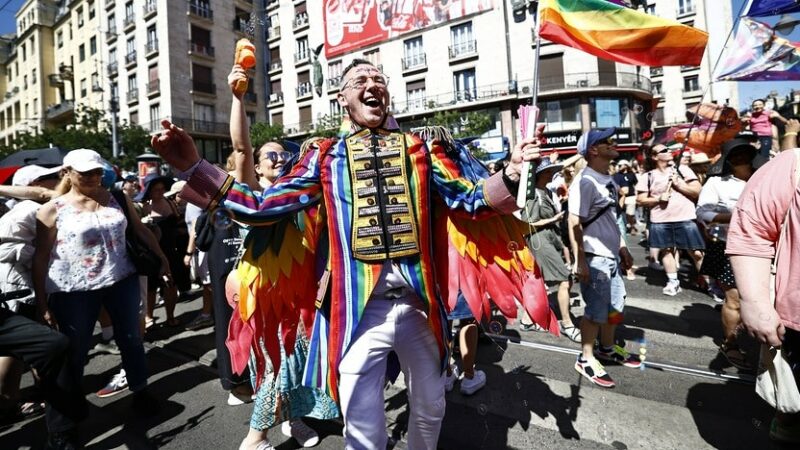 Trotz Verbots durch Orbán: Zehntausende bei Pride-Parade in Budapest
