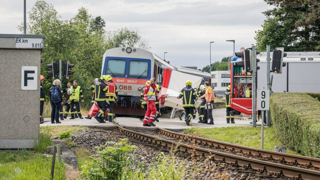 Wieder Kind in Oberösterreich von Zug erfasst