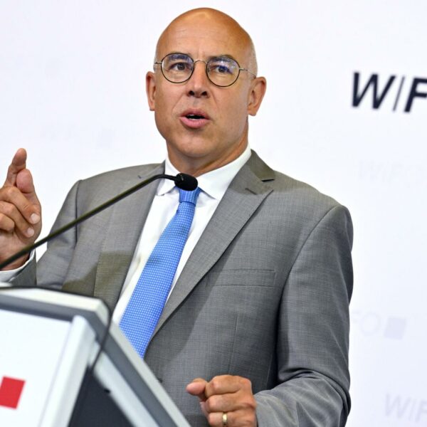 Wifo-Chef: “Gewissermaßen hat Nehammer recht gehabt”
