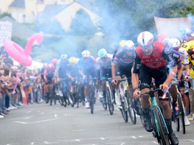 Hektisches Treiben auf 2 Rädern: Warum der Tour-Star so turbulent verläuft