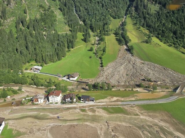 Murenabgänge in Tirol: Aufräumen im Gschnitztal