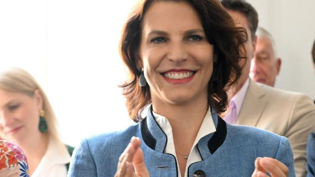 Salzburg: Karoline Edtstadler zur neuen Landeshauptfrau gewählt