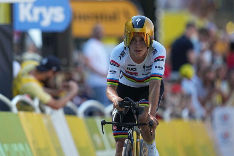 Tour de France: Superstar Pogacar schon wieder in Gelb