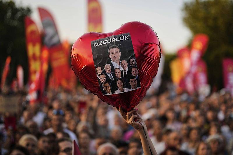 Türkei: Erneut Bürgermeister von Oppositionspartei festgenommen